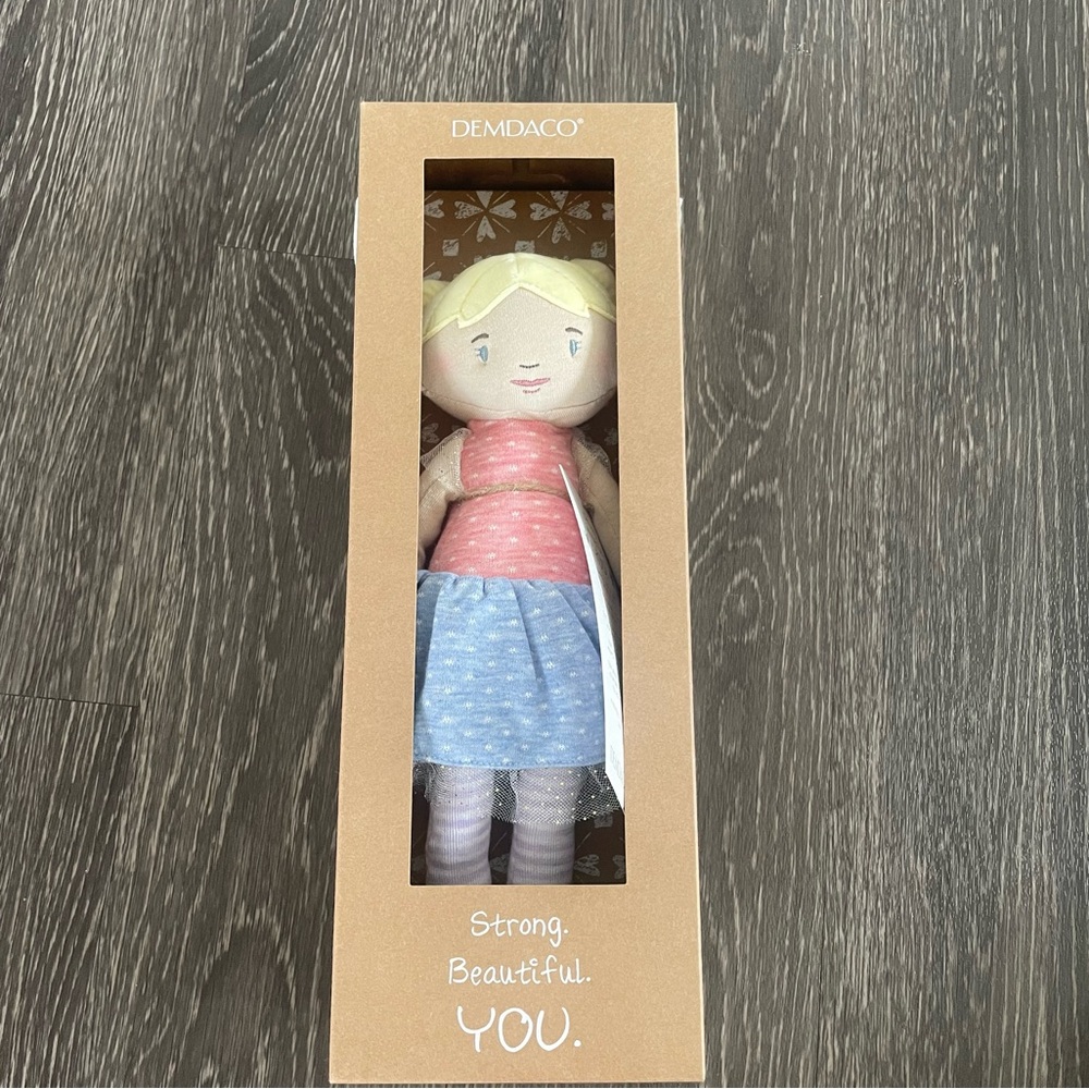 New! Demdaco Strong Beautiful You Blond Girl Fabric Doll - Picture 9 of 13